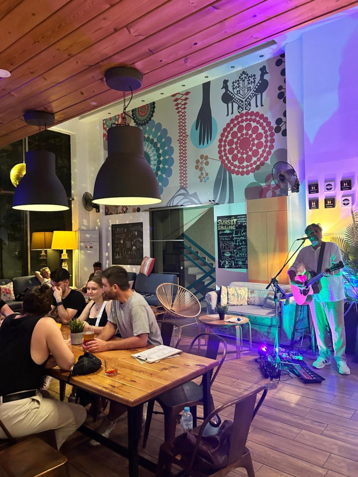 Stay Rhodes Hostel & Bar Rhodes City Luaran gambar